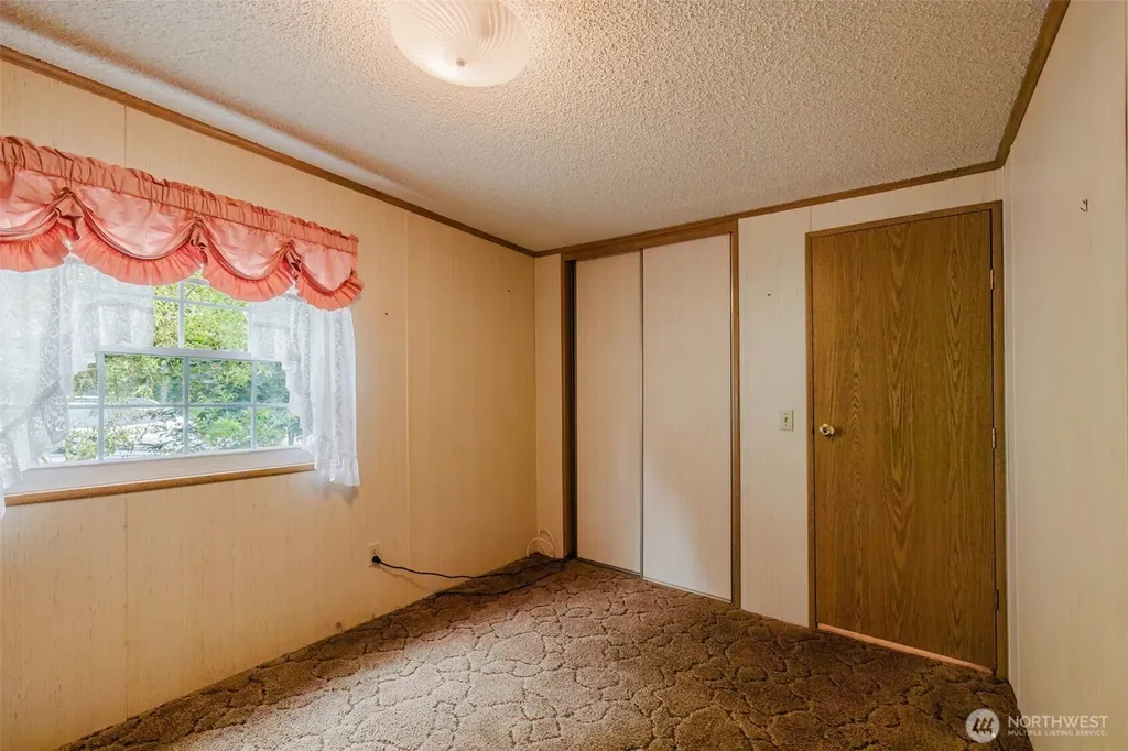 881 E Cedar Street Belfair WA 98528