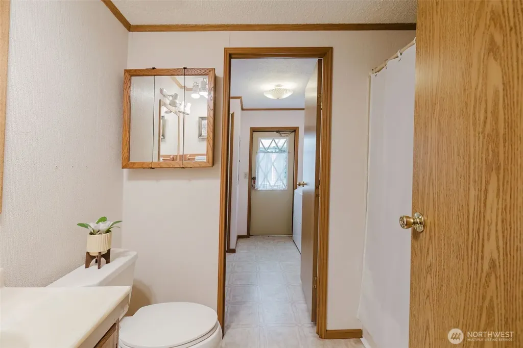 881 E Cedar Street Belfair WA 98528