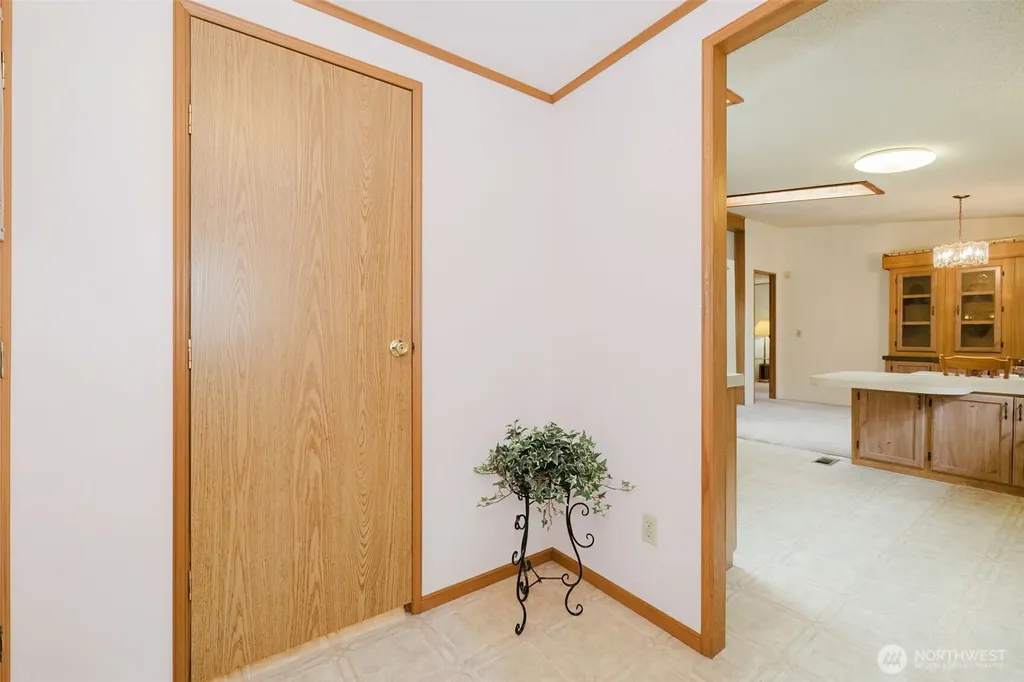 881 E Cedar Street Belfair WA 98528