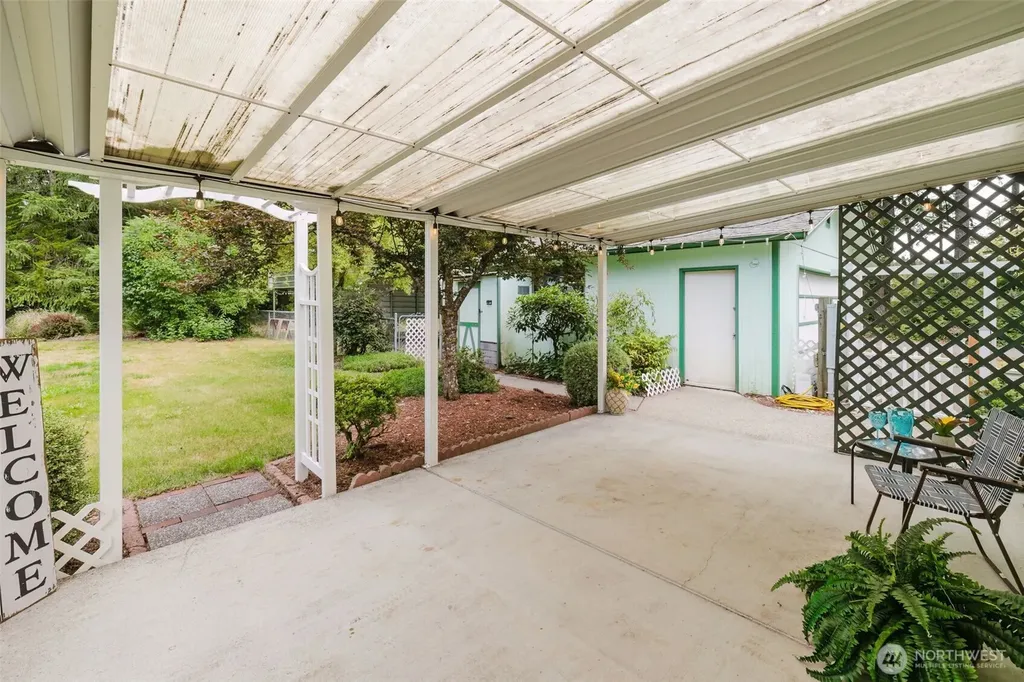 881 E Cedar Street Belfair WA 98528