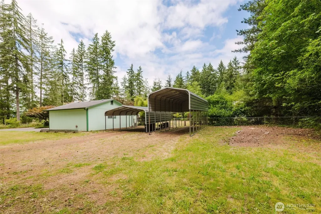881 E Cedar Street Belfair WA 98528