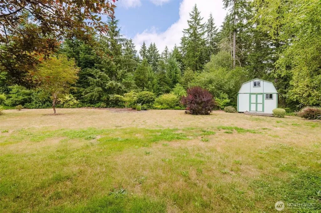 881 E Cedar Street Belfair WA 98528