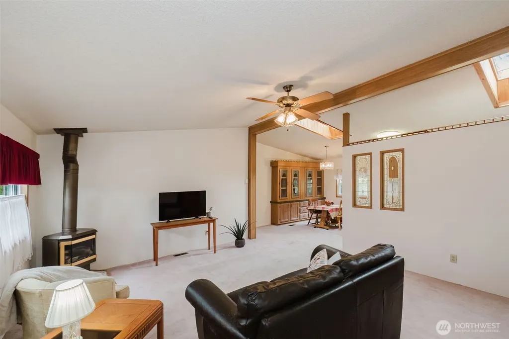 881 E Cedar Street Belfair WA 98528