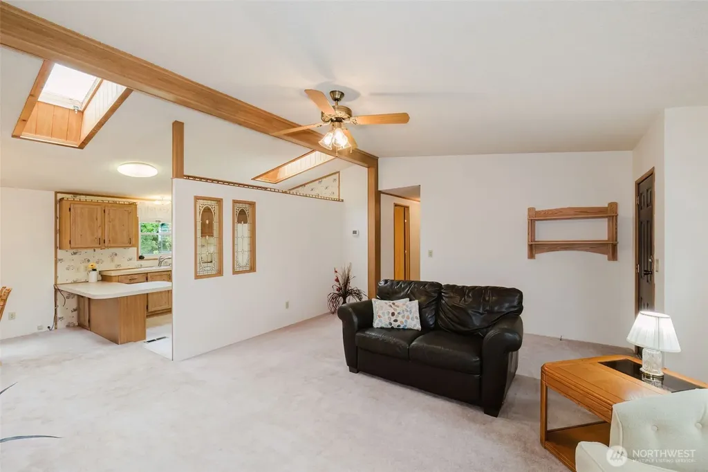 881 E Cedar Street Belfair WA 98528