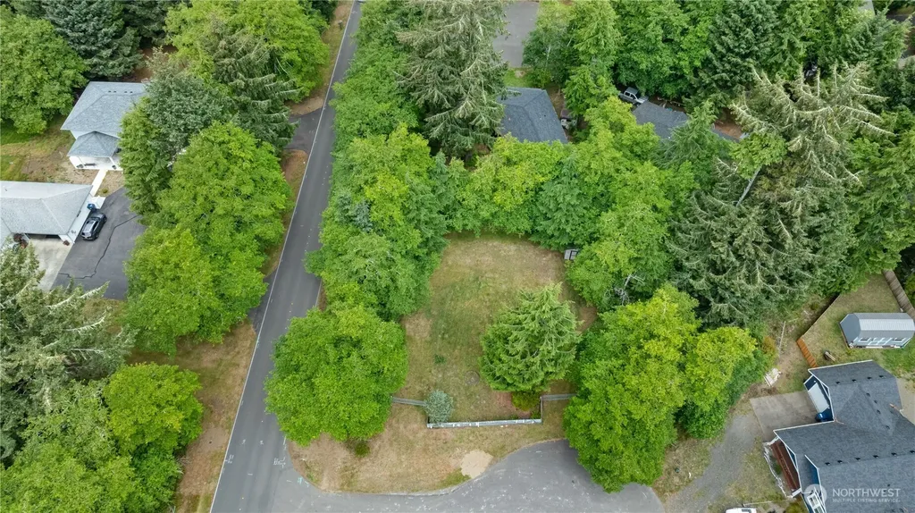 127 Glover Court NE Ocean Shores WA 98569