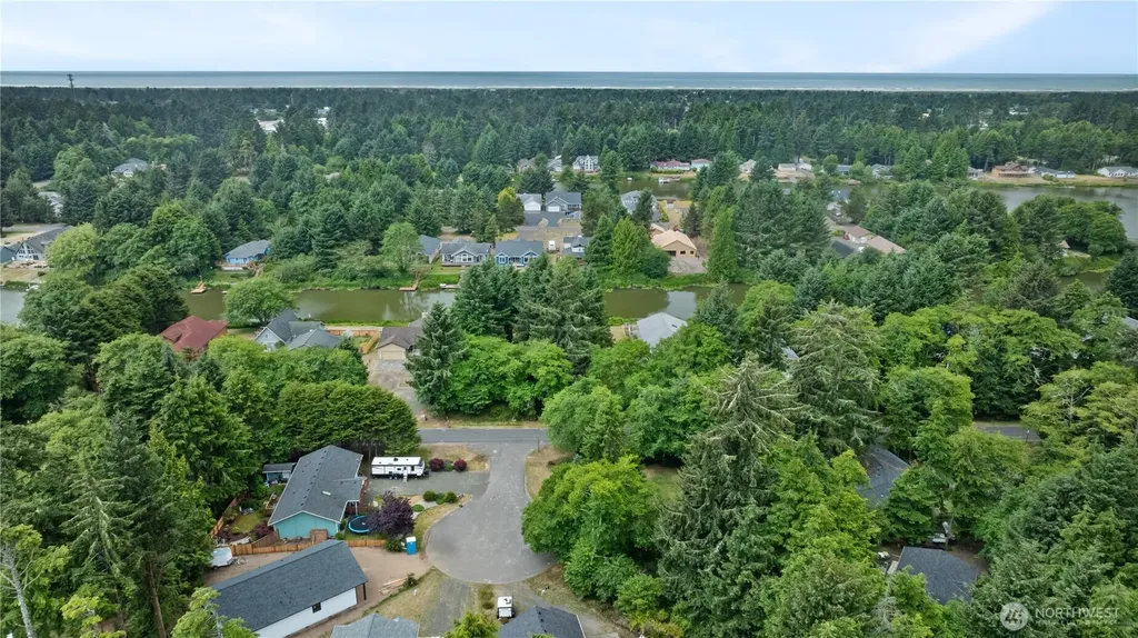 127 Glover Court NE Ocean Shores WA 98569