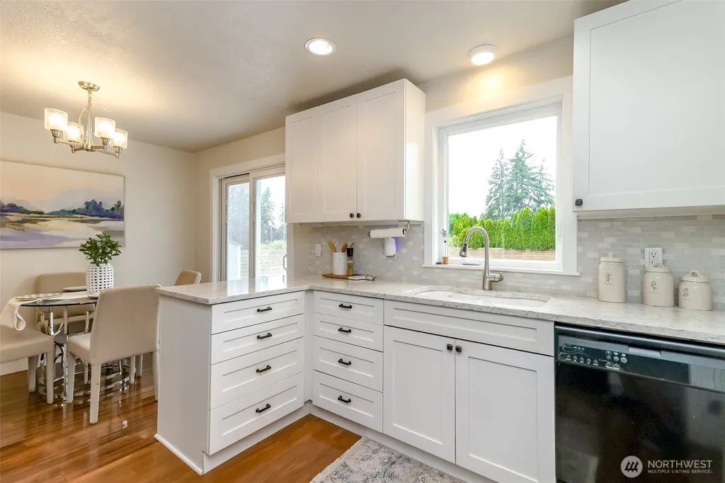 2536 S 365th Place Federal Way WA 98003