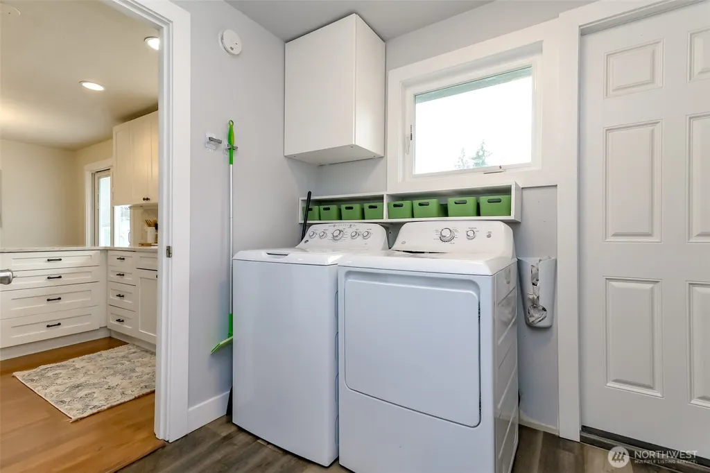 2536 S 365th Place Federal Way WA 98003