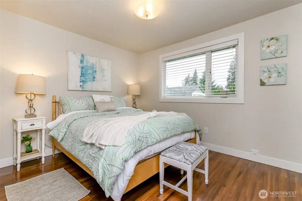 2536 S 365th Place Federal Way WA 98003