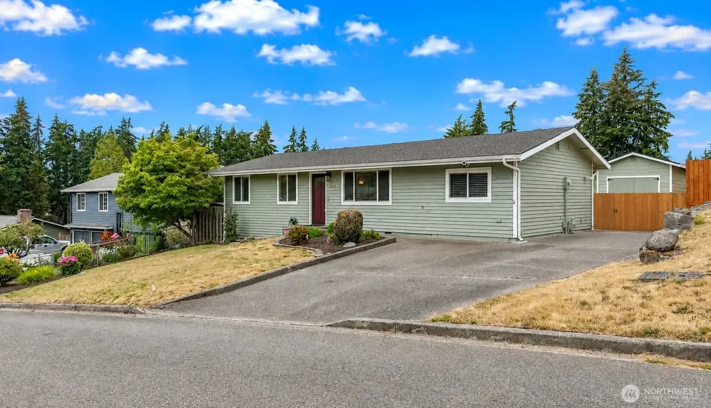 2536 S 365th Place Federal Way WA 98003