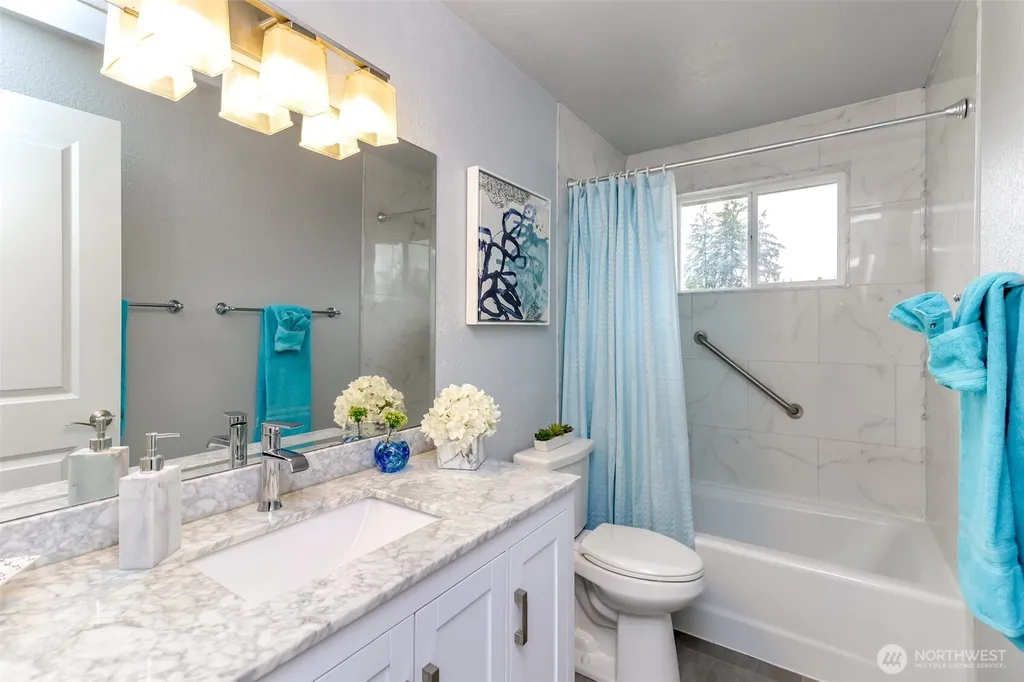 2536 S 365th Place Federal Way WA 98003