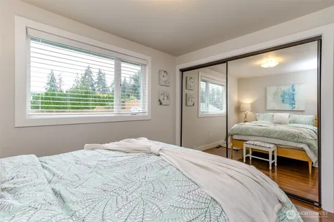 2536 S 365th Place Federal Way WA 98003