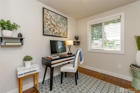 2536 S 365th Place Federal Way WA 98003