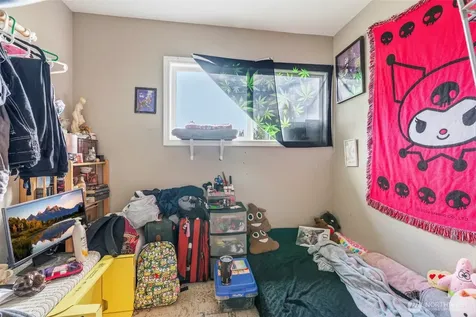 2411 Burcham Street Kelso WA 98626