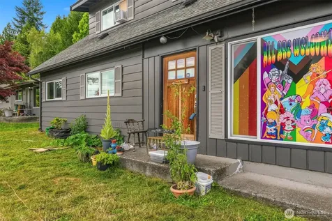 2411 Burcham Street Kelso WA 98626