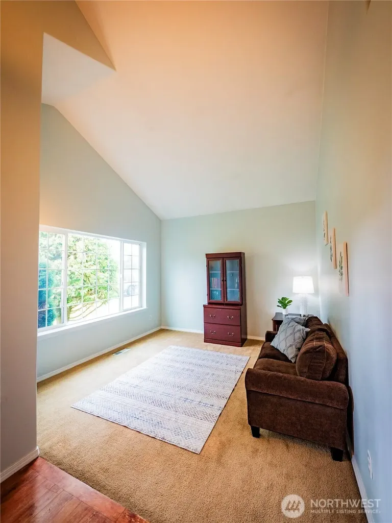 9121 Paradise View Street SE Yelm WA 98597