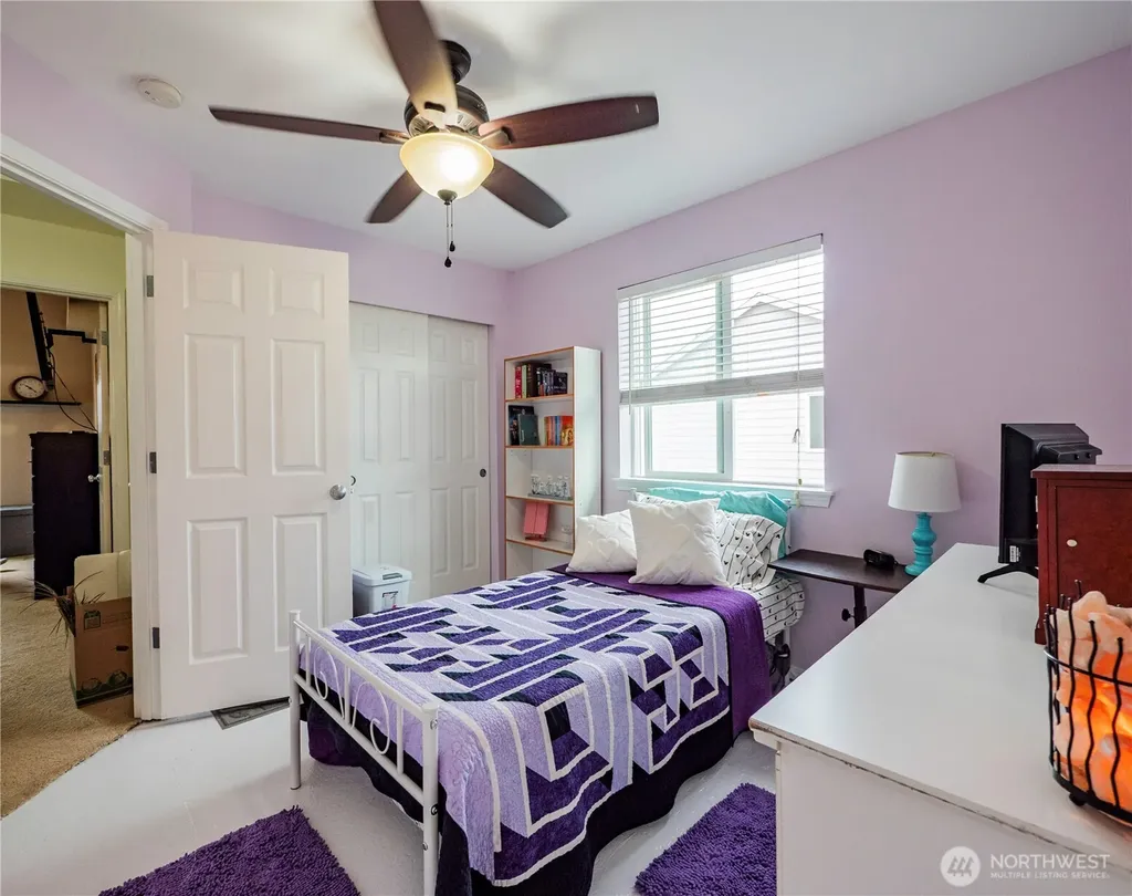 9121 Paradise View Street SE Yelm WA 98597
