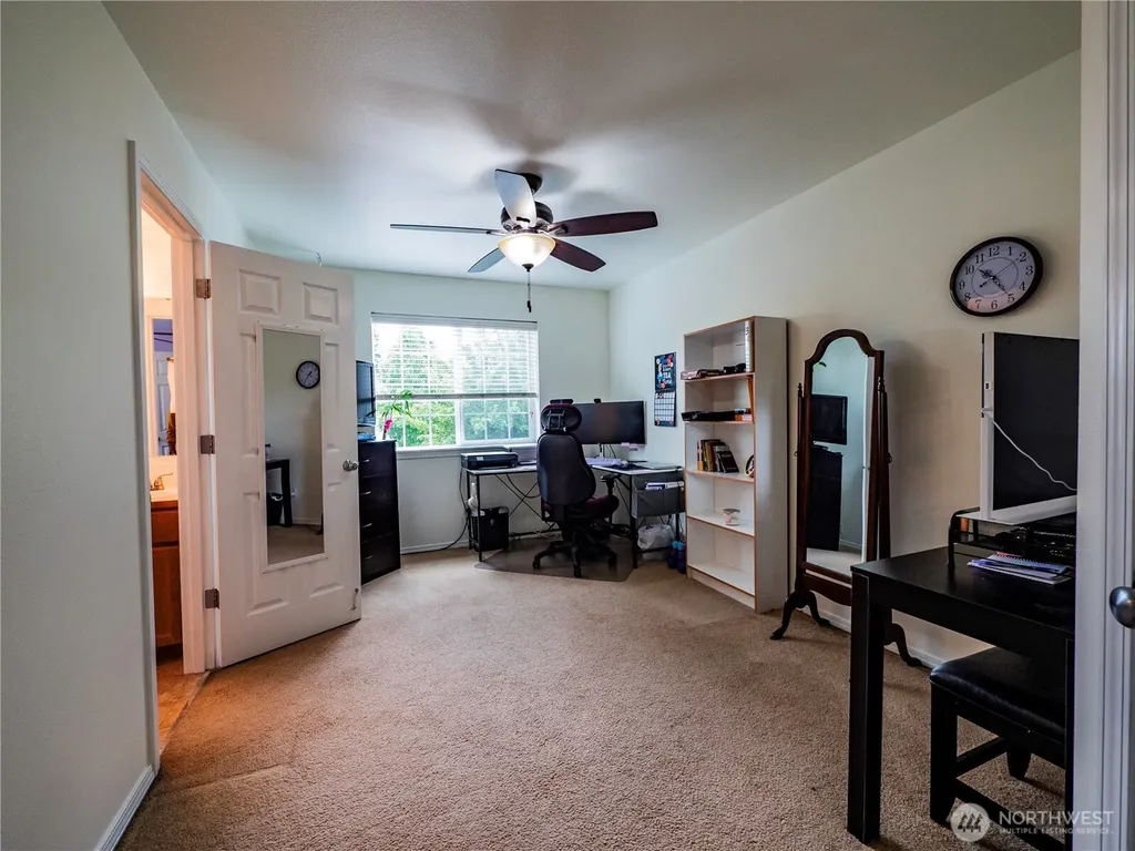 9121 Paradise View Street SE Yelm WA 98597