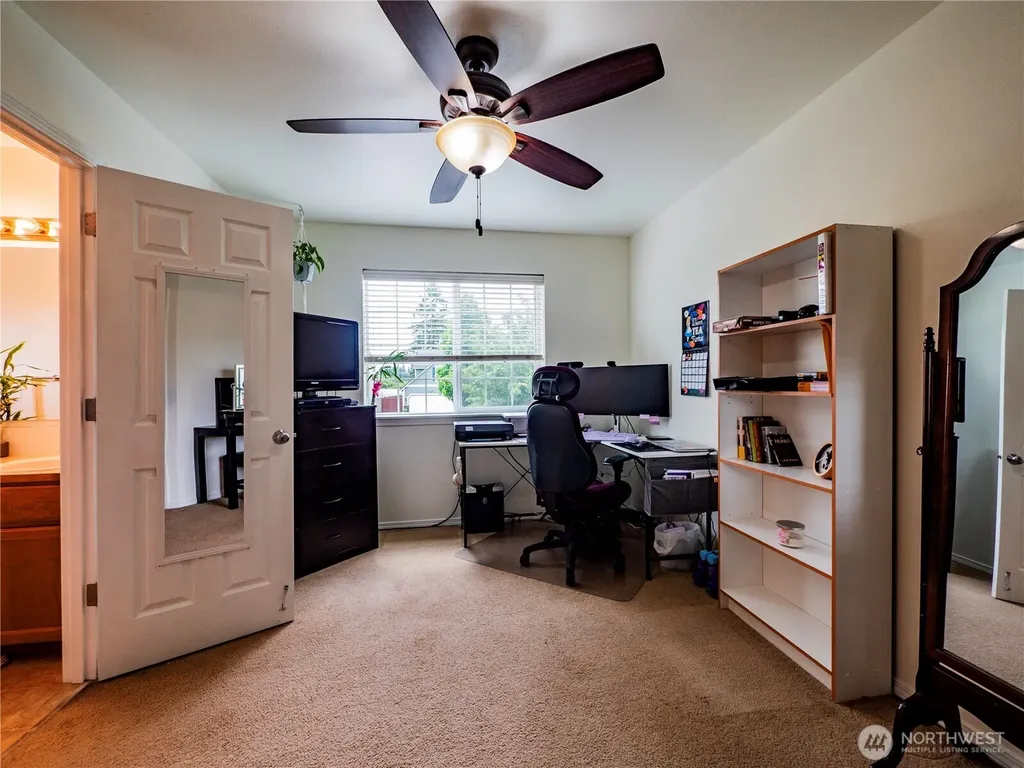 9121 Paradise View Street SE Yelm WA 98597