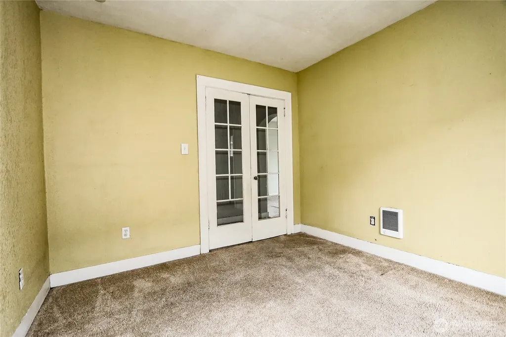 1111 Chenault Avenue Hoquiam WA 98550
