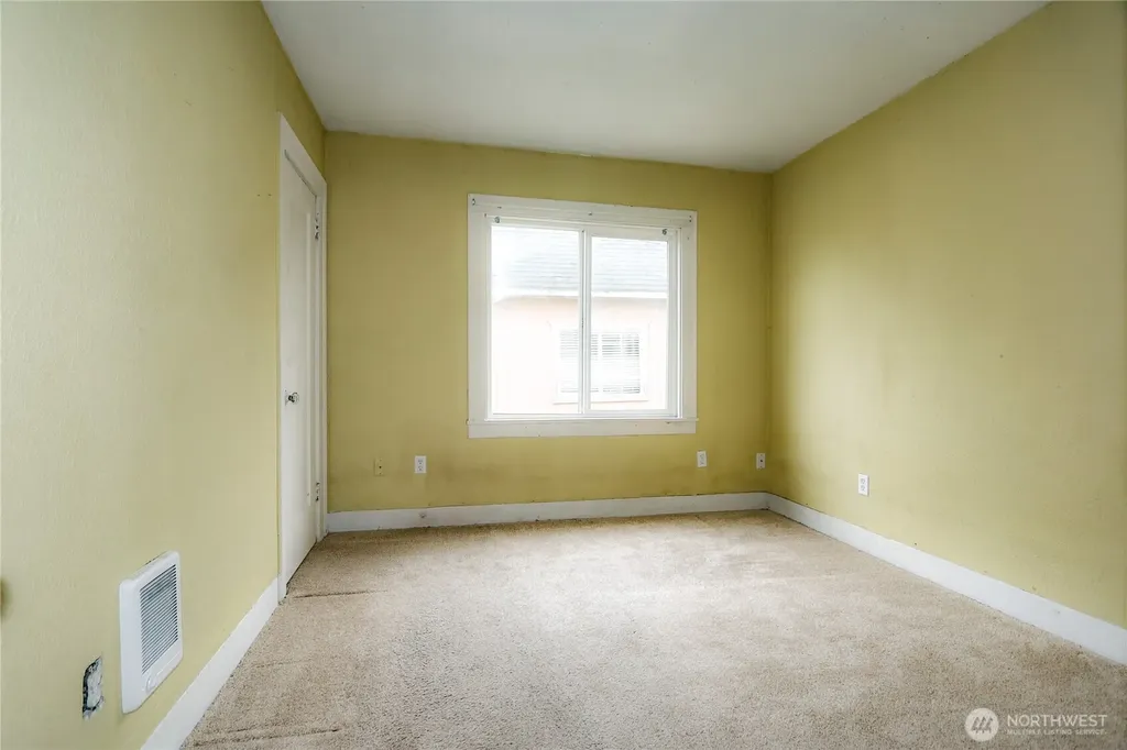 1111 Chenault Avenue Hoquiam WA 98550