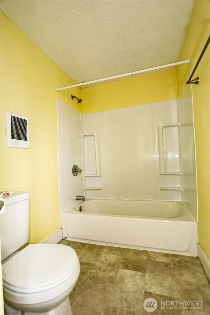 1111 Chenault Avenue Hoquiam WA 98550