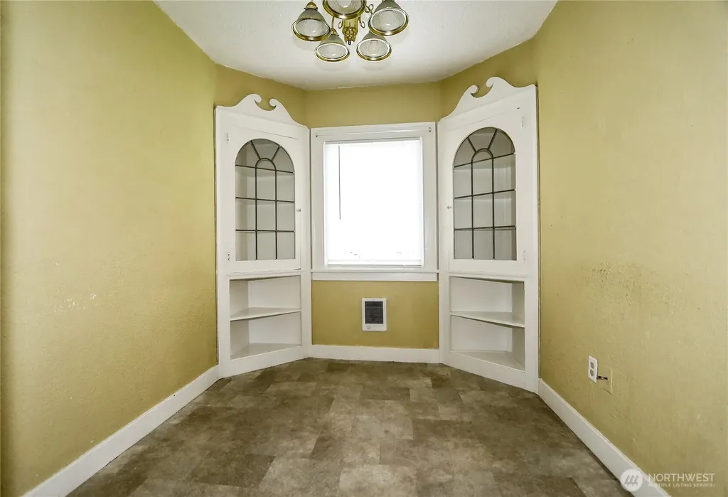 1111 Chenault Avenue Hoquiam WA 98550