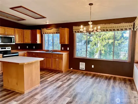4084 Deep Lake Boundary Road Colville WA 99114