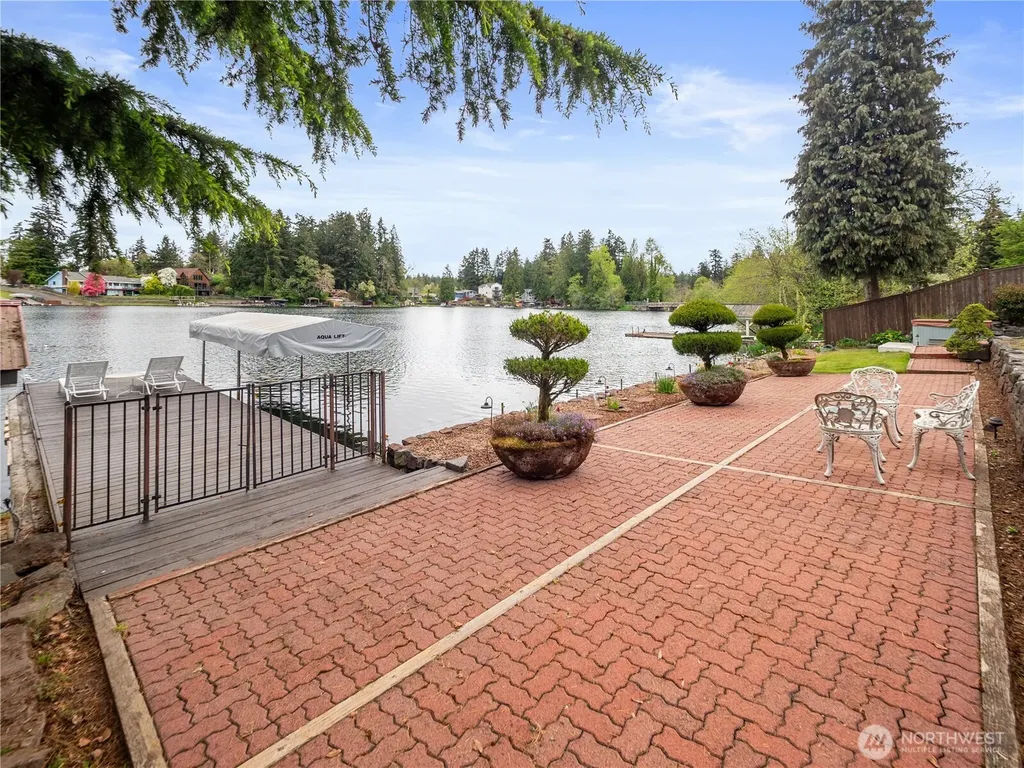 1119 Lake Vista Boulevard S Spanaway WA 98387