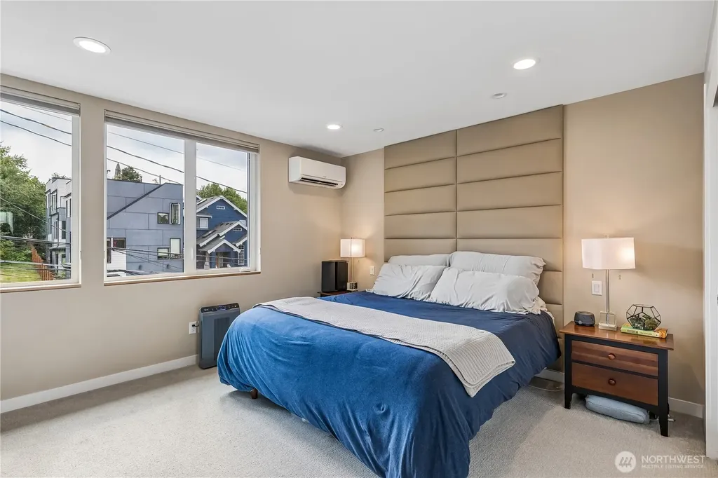 3665 Interlake Avenue N Seattle WA 98103
