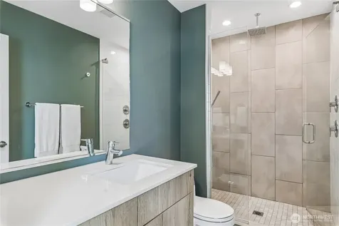 3665 Interlake Avenue N Seattle WA 98103