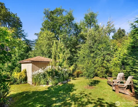 11314 Asta Lane SW Vashon WA 98070