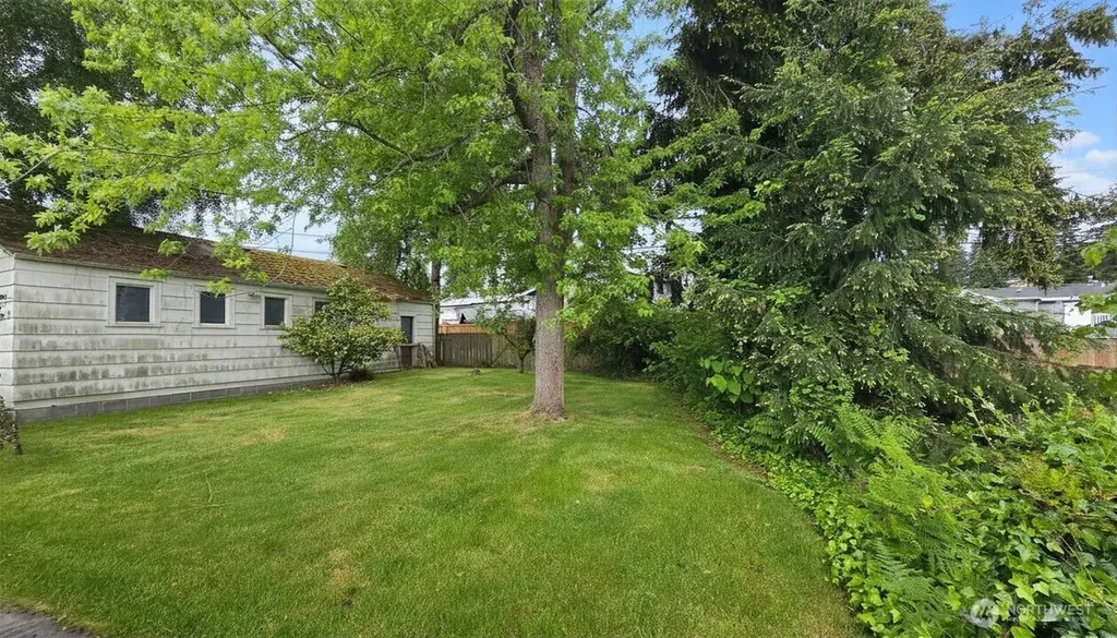 4622 N Defiance Street Tacoma WA 98407