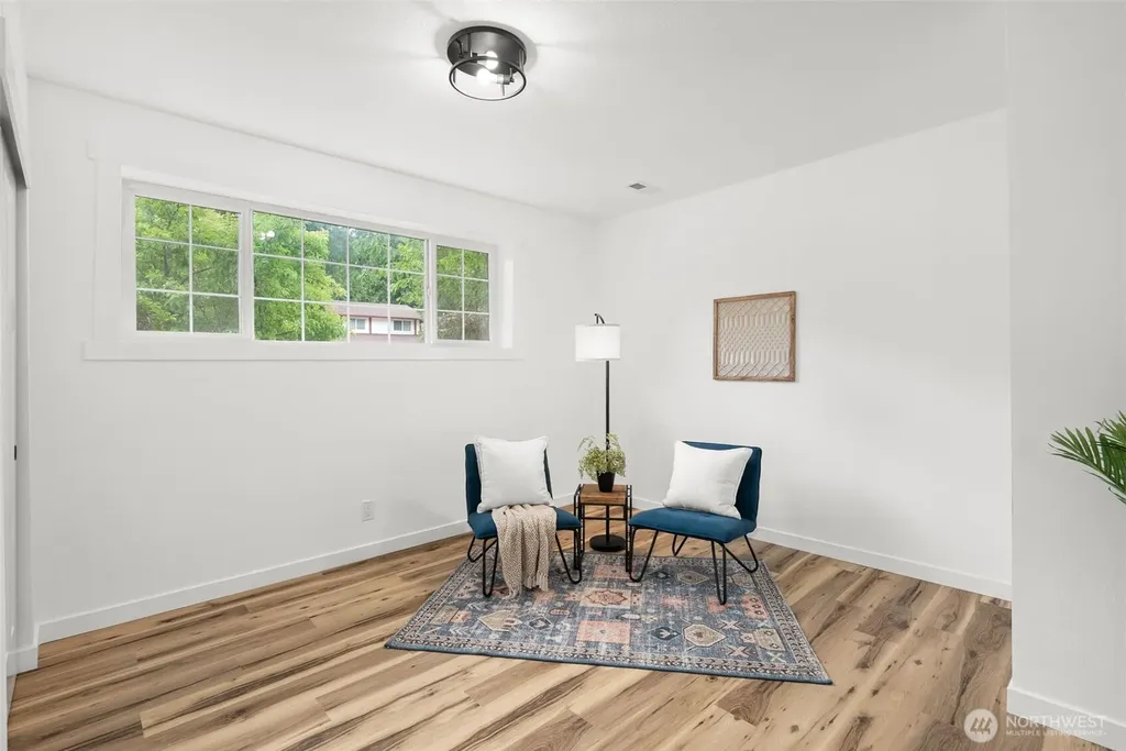 3085 Aegean Boulevard NE Bremerton WA 98311