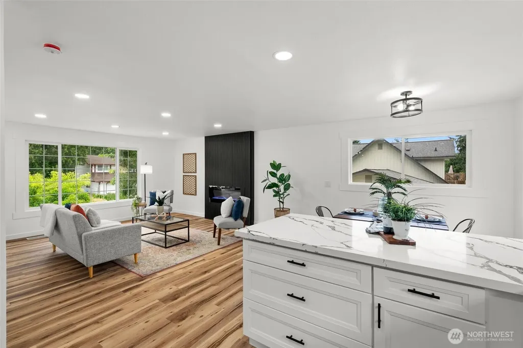 3085 Aegean Boulevard NE Bremerton WA 98311