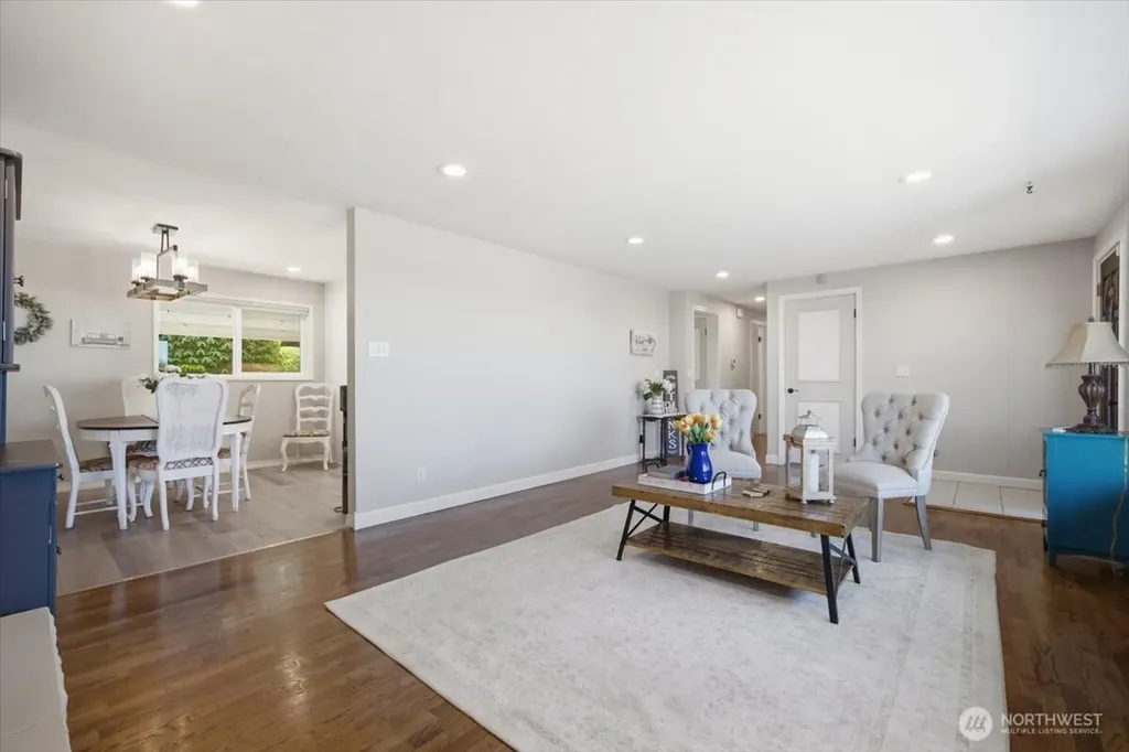 933 Vine Avenue Sunnyside WA 98944