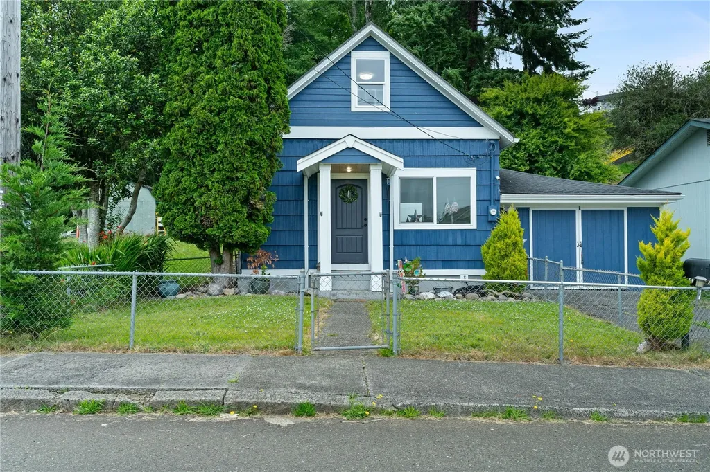 618 Randall Street Aberdeen WA 98520