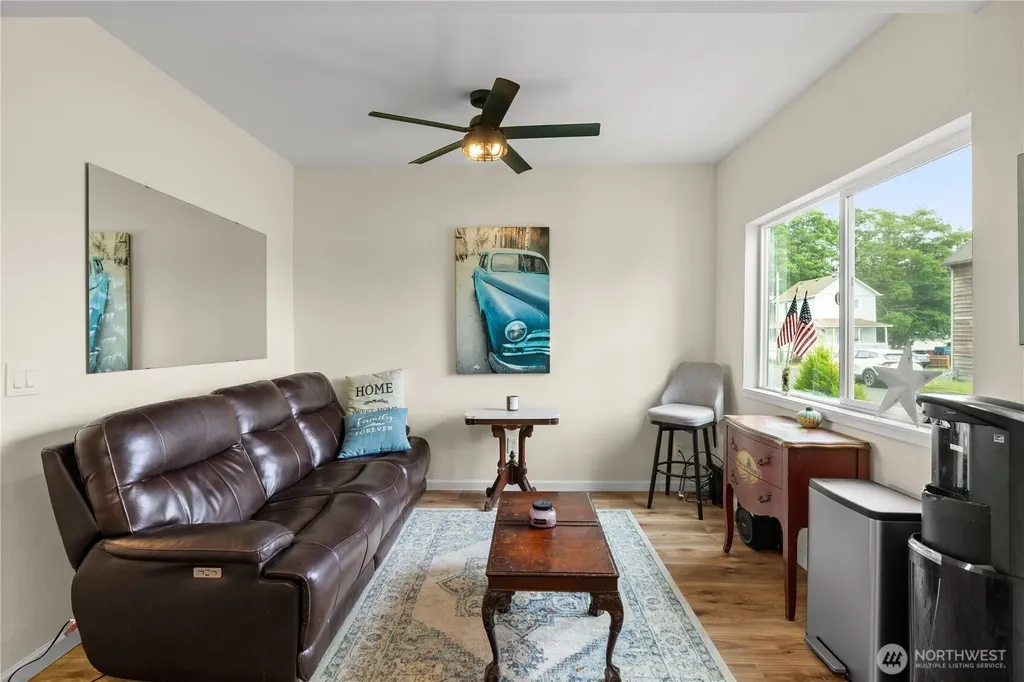 618 Randall Street Aberdeen WA 98520