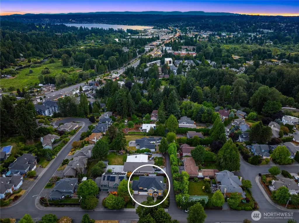 17655 86th Avenue NE Bothell WA 98011