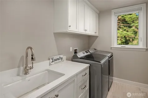 17655 86th Avenue NE Bothell WA 98011
