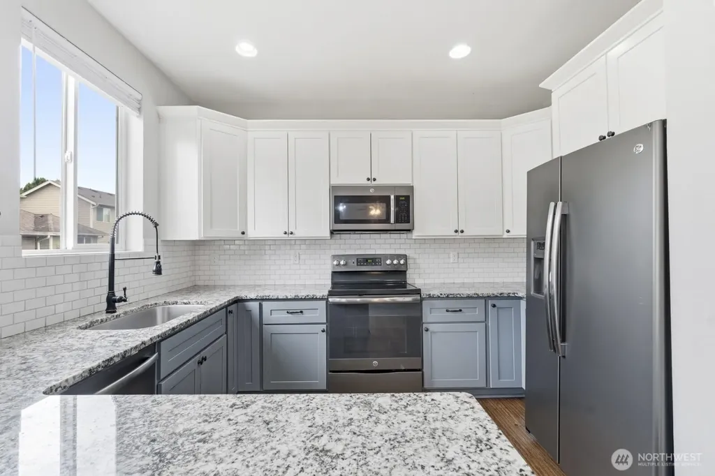 6974 Bailey Street SE Lacey WA 98513