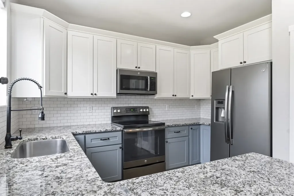 6974 Bailey Street SE Lacey WA 98513