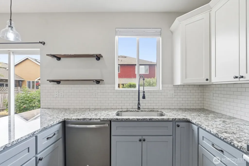 6974 Bailey Street SE Lacey WA 98513