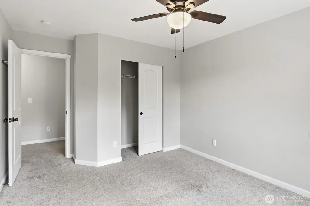 6974 Bailey Street SE Lacey WA 98513