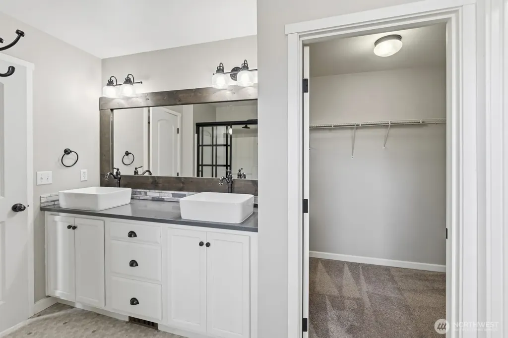 6974 Bailey Street SE Lacey WA 98513