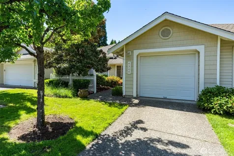 4304 S 220th Place Kent WA 98032