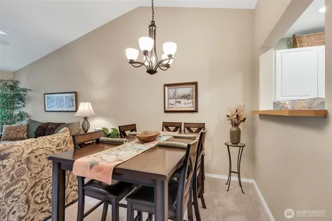 4304 S 220th Place Kent WA 98032