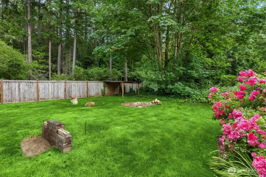 11727 Arrow Point Drive NE Bainbridge Island WA 98110