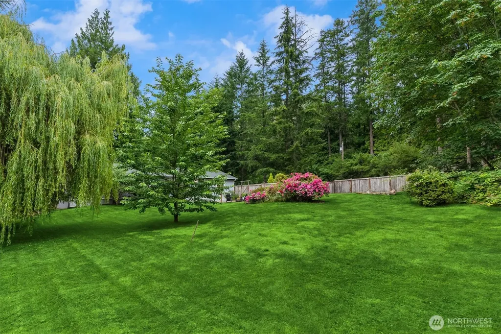 11727 Arrow Point Drive NE Bainbridge Island WA 98110