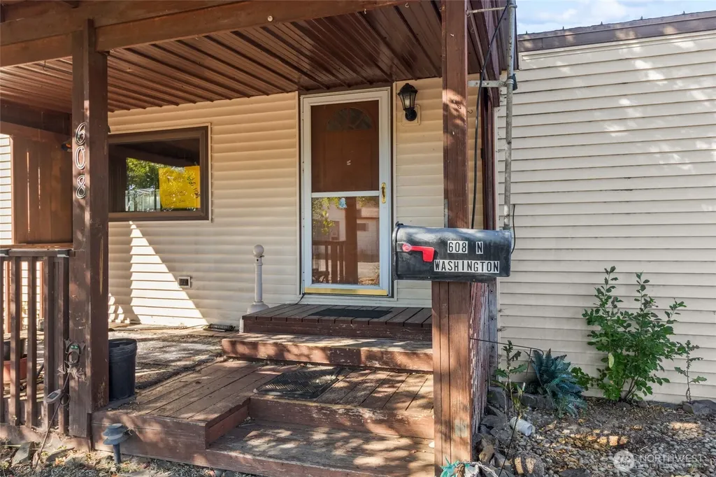 608 N Washington Street Ritzville WA 99169